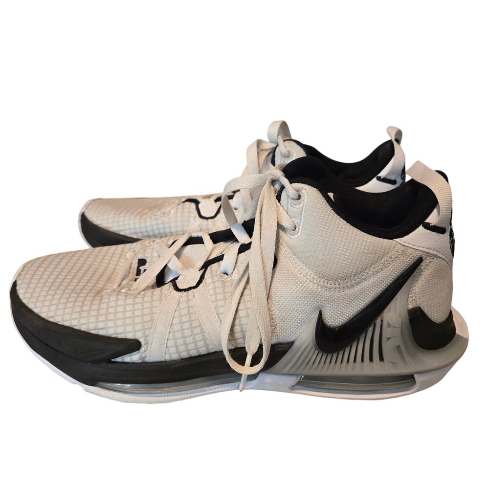 Men's Nike LeBron Witness 7 Basketball Shoes Size 8.5